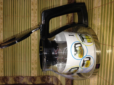 沈阳心然日杂批发部热销 耐热耐高温带过滤网透明玻璃茶壶